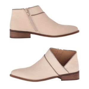 LUCKY BRAND Perrma Low Ankle Bootie Pinpoint Studs